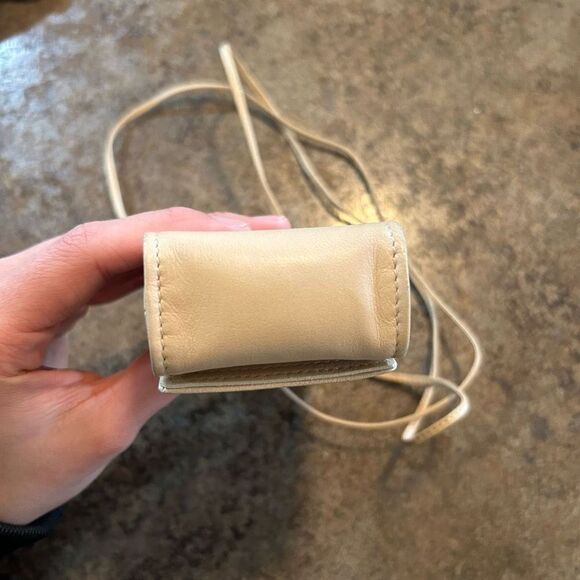 GUCCI Rare Slim Case Pen/ Cigar/ Lipstick Lanyard Leather Cream - Picture 12 of 12